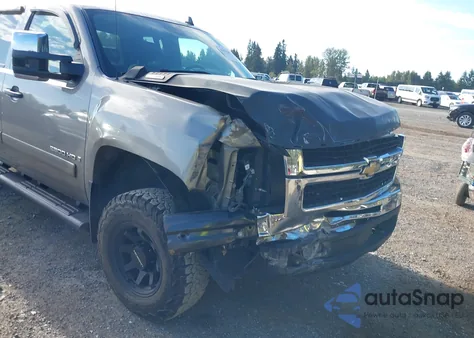 2007 Chevrolet Silverado 2500Hd Lt1 z USA, uszkodzony, nr VIN 1GCHK29607E556113